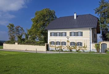 Baroque Manor