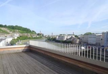 Apartment with terrace Gem with Salzach View