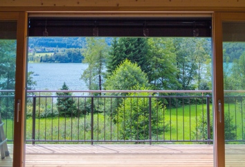 Country house lake romance